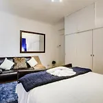 Park Lane Beautiful Family Apartment
