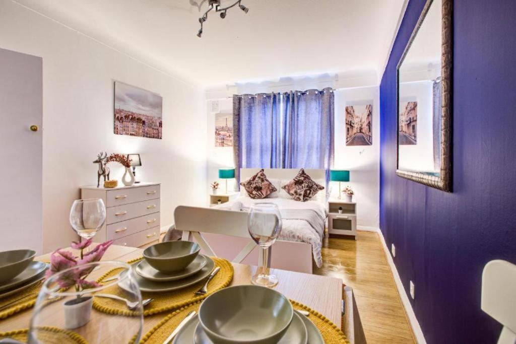 Apartment Park Lane Beautiful Family London